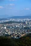 Du haut de la montagne Bukhansan, on peut avoir une très belle vue du nord de Séoul.